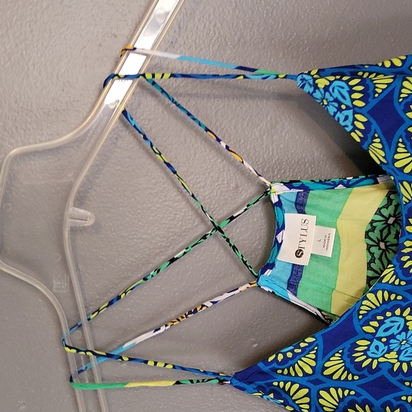 ☆ Size Lg Top☆ - Picture 3 of 7